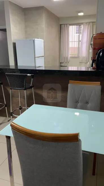 Foto 1 de Apartamento com 2 Quartos à venda, 48m² em Mansorur, Uberlândia