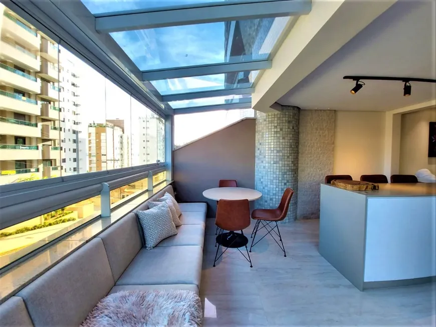 Foto 1 de Apartamento com 3 Quartos à venda, 210m² em Beira Mar, Florianópolis