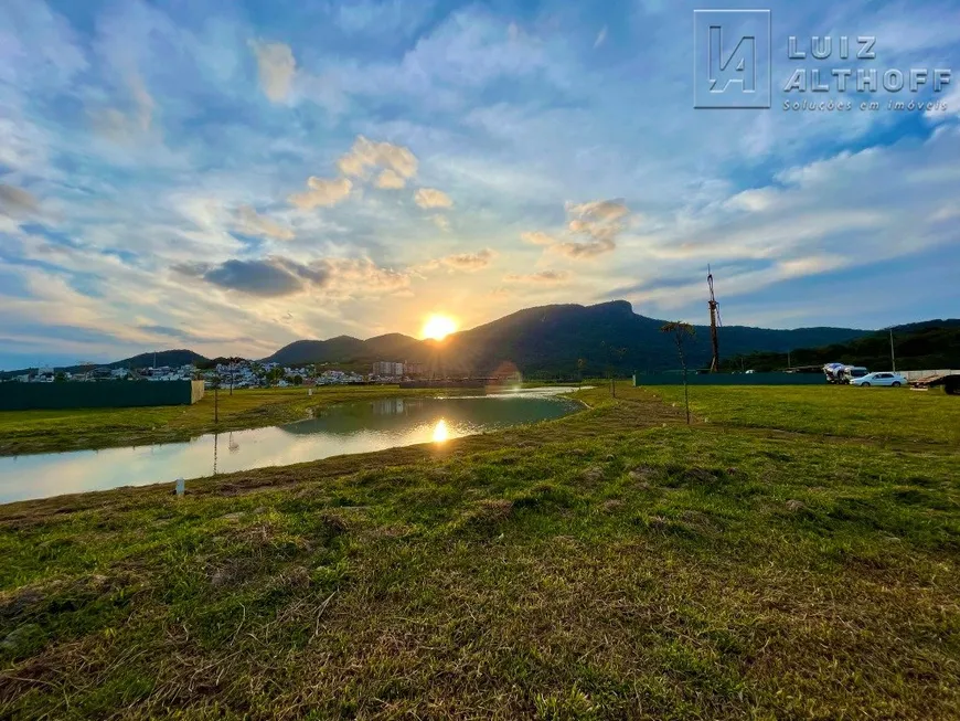 Foto 1 de Lote/Terreno à venda, 312m² em Cidade Universitaria Pedra Branca, Palhoça