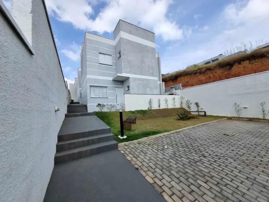 Foto 1 de Casa com 2 Quartos à venda, 72m² em Vila São Paulo, Mogi das Cruzes