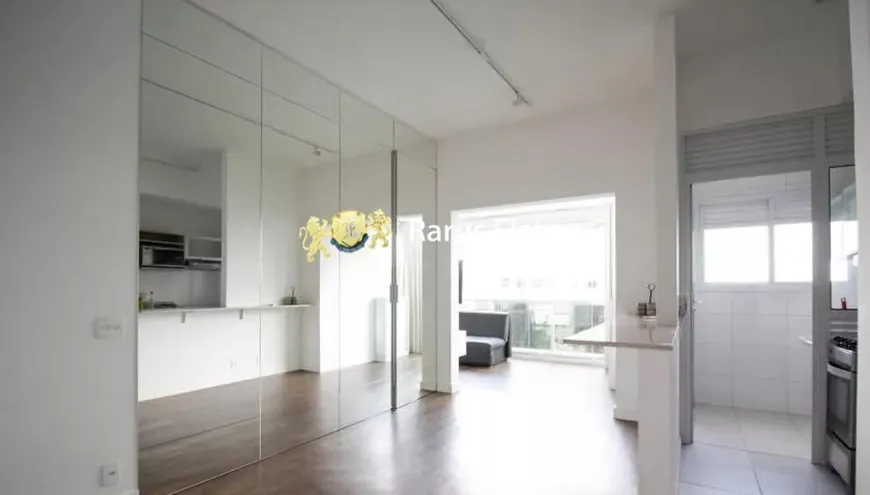 Foto 1 de Flat com 1 Quarto à venda, 54m² em Itaim Bibi, São Paulo