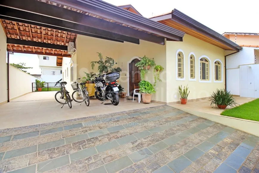 Foto 1 de Casa com 3 Quartos à venda, 194m² em Nova Peruíbe, Peruíbe