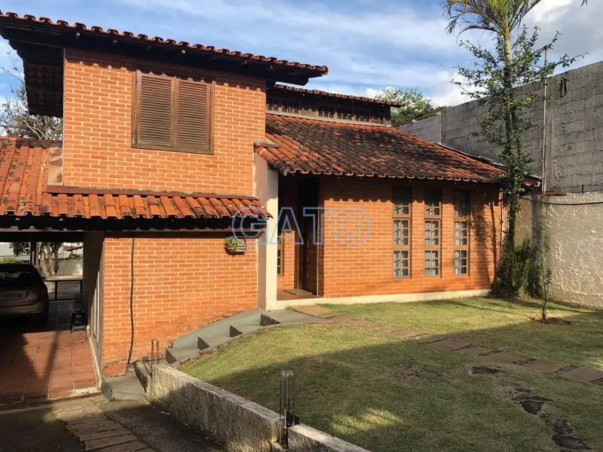 Foto 1 de Casa com 3 Quartos à venda, 300m² em Jardim São Luís, Santana de Parnaíba