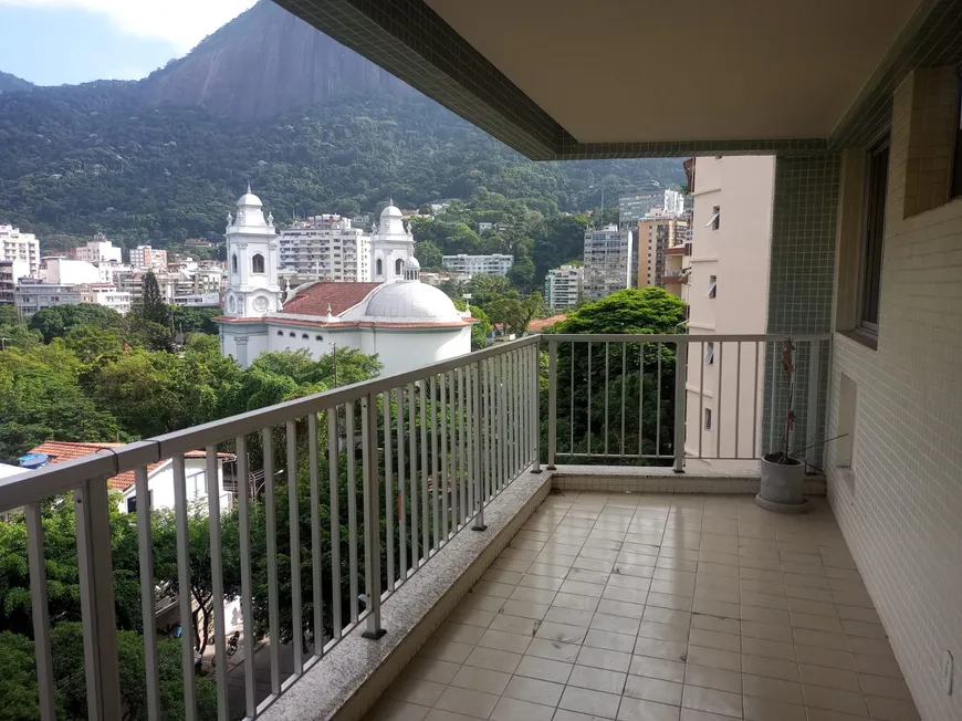 Foto 1 de Apartamento com 2 Quartos à venda, 83m² em Lagoa, Rio de Janeiro