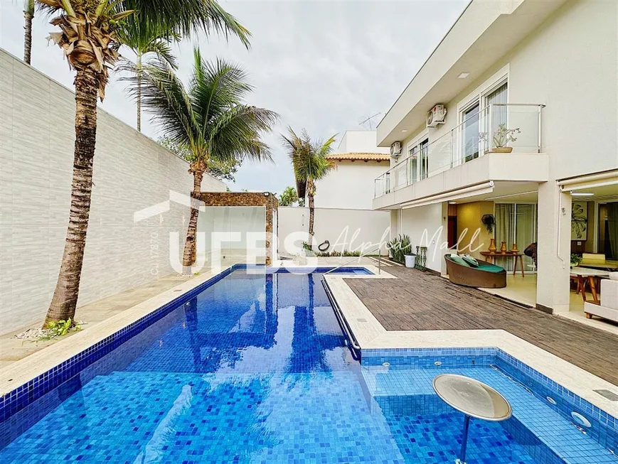 Foto 1 de Casa de Condomínio com 4 Quartos à venda, 440m² em Residencial Alphaville Flamboyant, Goiânia