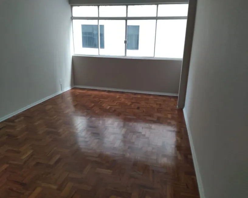 Foto 1 de Kitnet com 1 Quarto para alugar, 40m² em Cerqueira César, São Paulo