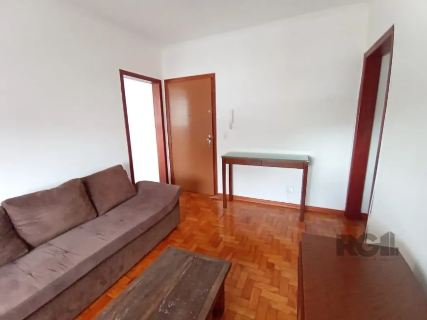 Foto 1 de Apartamento com 2 Quartos para alugar, 60m² em Vila Ipiranga, Porto Alegre