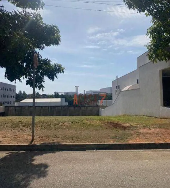 Foto 1 de Lote/Terreno à venda, 374m² em Jardim Residencial Colinas do Sol, Sorocaba