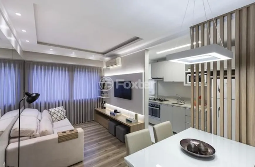 Foto 1 de Apartamento com 1 Quarto à venda, 41m² em Mont' Serrat, Porto Alegre