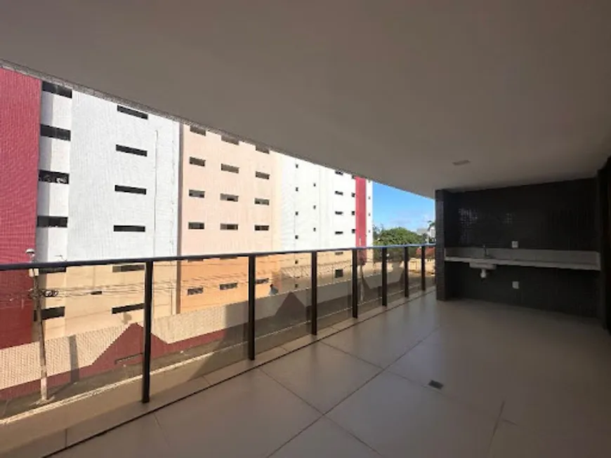 Foto 1 de Apartamento com 4 Quartos à venda, 235m² em Cabo Branco, João Pessoa