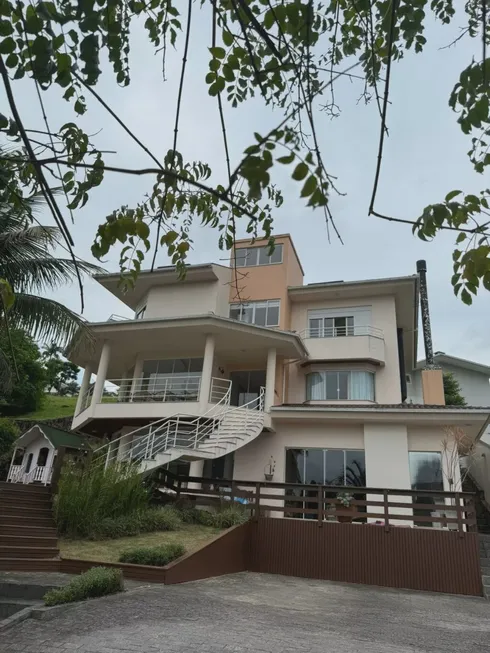 Foto 1 de Casa de Condomínio com 3 Quartos para alugar, 420m² em Bosque das Mansões, São José