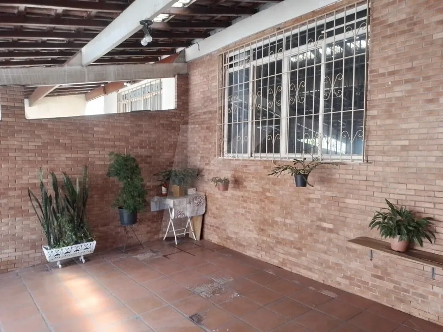 Foto 1 de Casa com 3 Quartos à venda, 160m² em Santa Terezinha, São Paulo