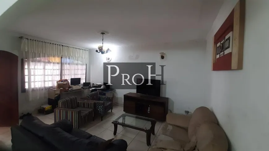 Foto 1 de Casa com 2 Quartos à venda, 149m² em Santa Maria, Santo André