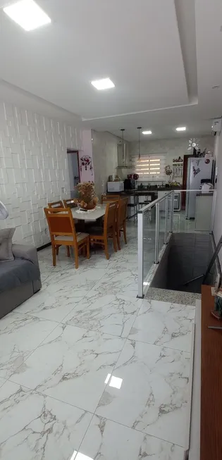 Foto 1 de Casa com 7 Quartos à venda, 206m² em Boa Vista, Belo Horizonte