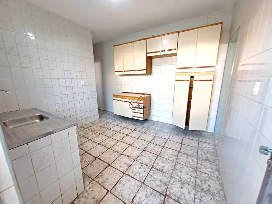 Foto 1 de Casa com 1 Quarto para alugar, 40m² em Jardim Torrao De Ouro, São José dos Campos