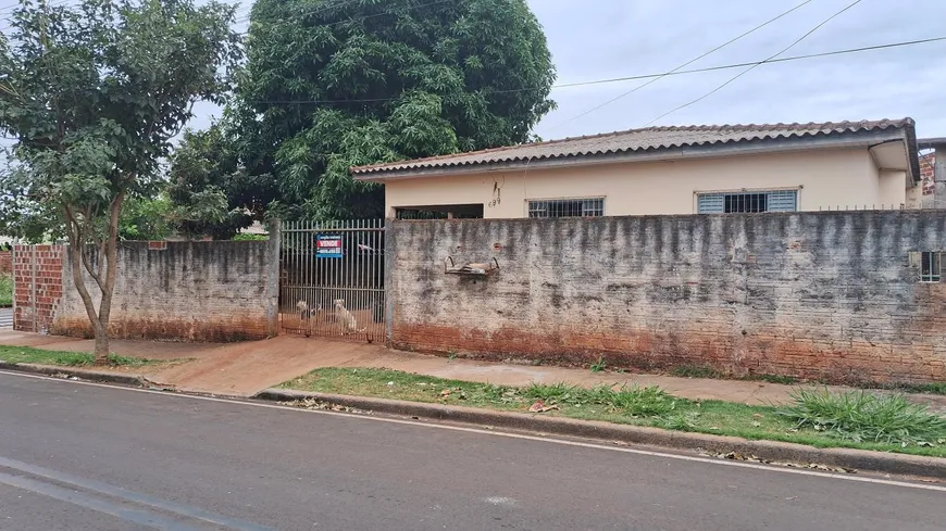 Foto 1 de Casa com 2 Quartos à venda, 69m² em Jardim Gralha Azul, Sarandi