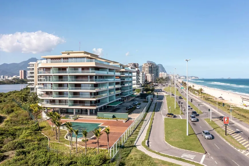 Foto 1 de Apartamento com 3 Quartos à venda, 131m² em Barra da Tijuca, Rio de Janeiro