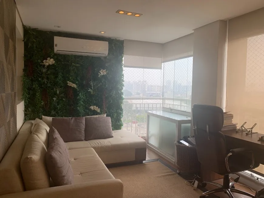 Foto 1 de Apartamento com 3 Quartos à venda, 130m² em Santo Amaro, São Paulo