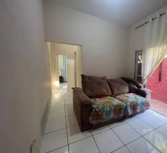 Foto 1 de Casa com 2 Quartos à venda, 80m² em Novo Horizonte, Salvador