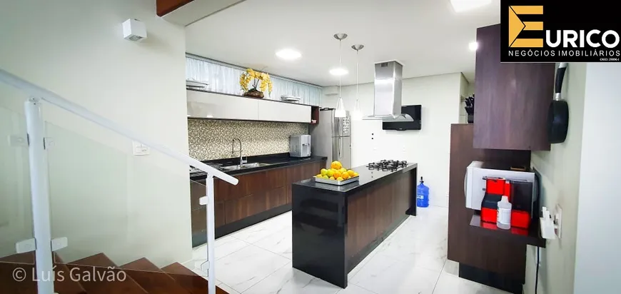 Foto 1 de Casa com 5 Quartos à venda, 320m² em Condominio Marambaia, Vinhedo