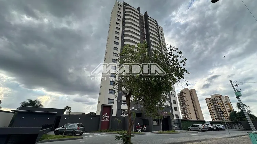 Foto 1 de Apartamento com 3 Quartos à venda, 97m² em Vila Clayton, Valinhos
