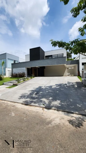 Foto 1 de Casa com 4 Quartos à venda, 350m² em Moinho Velho, Cotia