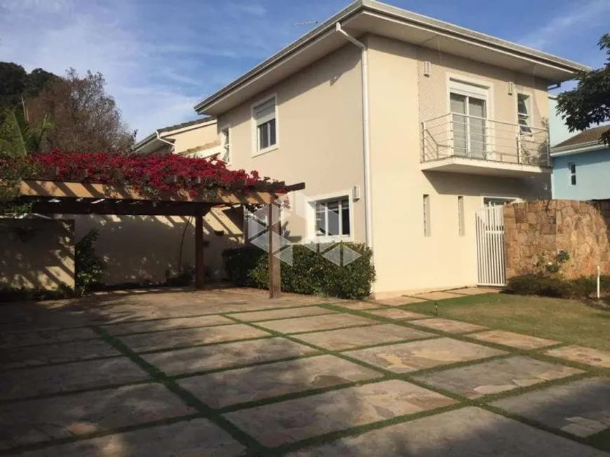 Foto 1 de Casa de Condomínio com 4 Quartos à venda, 283m² em Granja Viana, Cotia