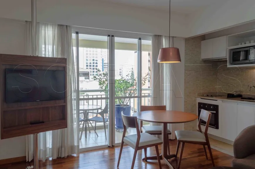 Foto 1 de Flat com 2 Quartos à venda, 57m² em Centro, São Paulo