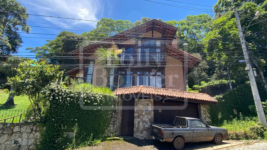 Foto 1 de Casa com 4 Quartos à venda, 291m² em Cônego, Nova Friburgo