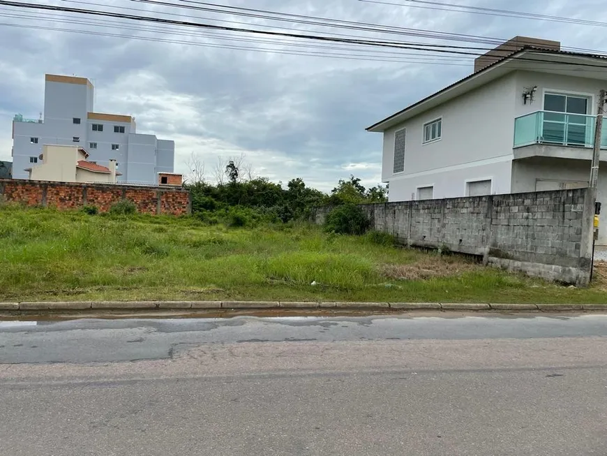 Foto 1 de Lote/Terreno à venda, 407m² em Centro, Biguaçu