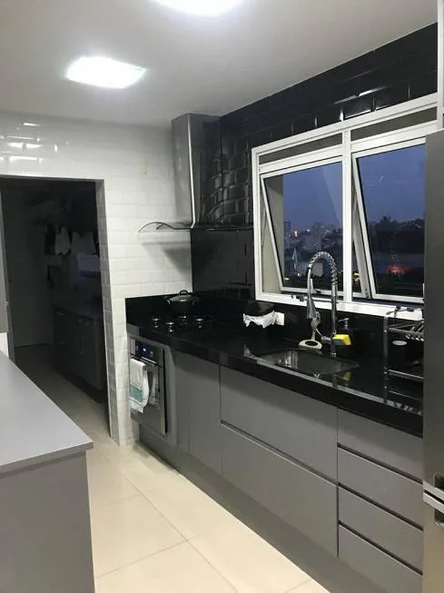 Foto 1 de Apartamento com 3 Quartos à venda, 145m² em Jardim Vila Mariana, São Paulo