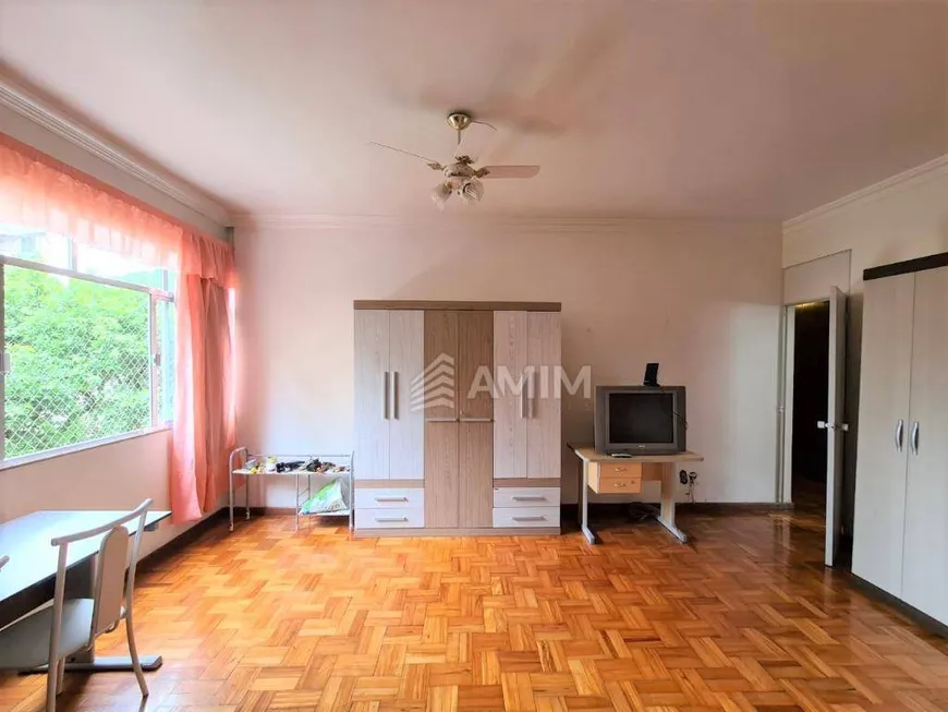 Foto 1 de Apartamento com 4 Quartos à venda, 208m² em Ingá, Niterói