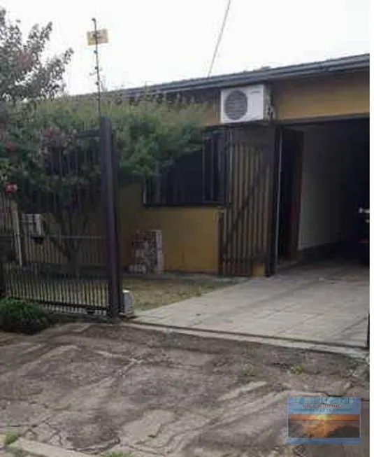 Foto 1 de Casa com 3 Quartos à venda, 170m² em Vila Nova, Porto Alegre