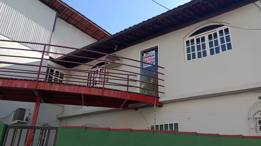 Foto 1 de Sobrado com 3 Quartos para alugar, 65m² em Jardim Camburi, Vitória