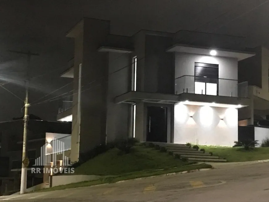 Foto 1 de Casa de Condomínio com 4 Quartos à venda, 254m² em Suru, Santana de Parnaíba