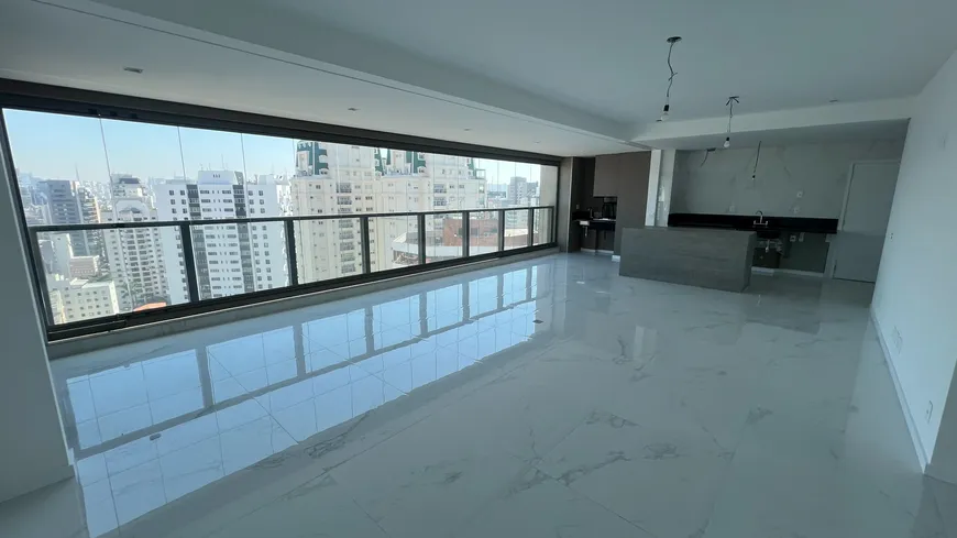 Foto 1 de Apartamento com 3 Quartos à venda, 157m² em Vila Nova Conceição, São Paulo