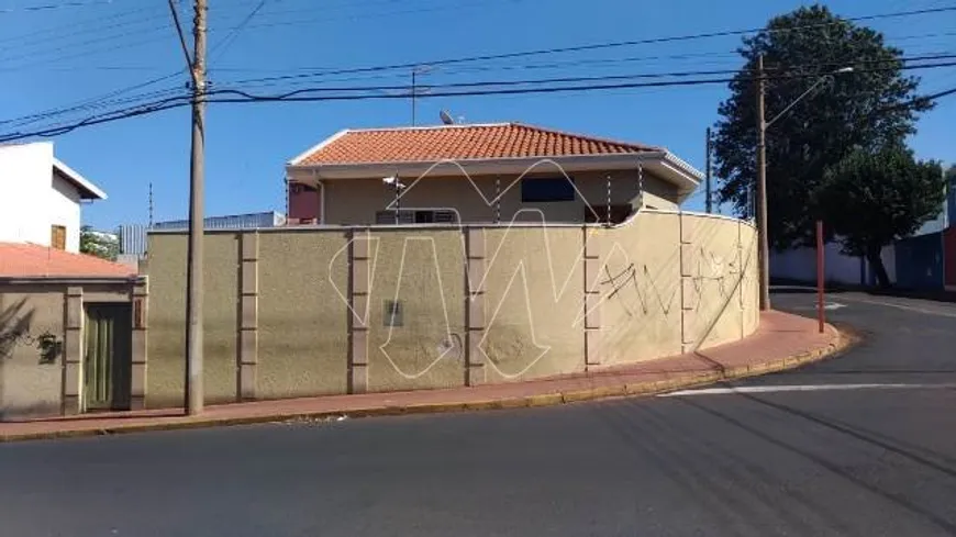 Foto 1 de Casa com 3 Quartos à venda, 164m² em São José, Araraquara