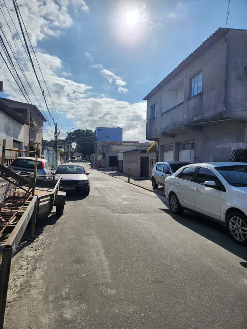 Foto 1 de Lote/Terreno com 1 Quarto à venda, 100m² em Feu Rosa, Serra