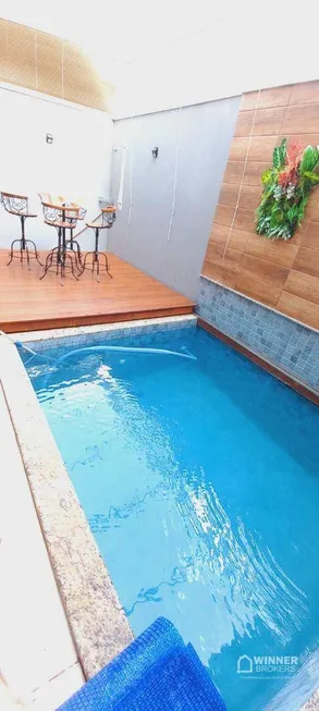 Foto 1 de Sobrado com 3 Quartos à venda, 211m² em , Mandaguari