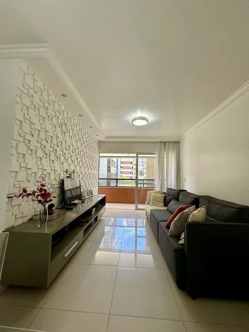 Foto 1 de Apartamento com 3 Quartos para alugar, 96m² em Ponta Verde, Maceió