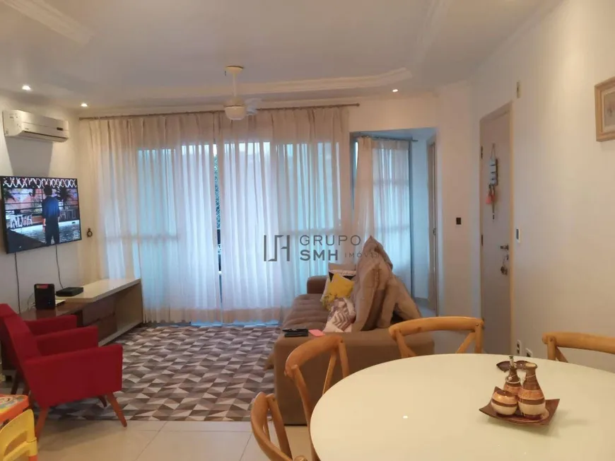 Foto 1 de Apartamento com 3 Quartos à venda, 98m² em Jardim Las Palmas, Guarujá