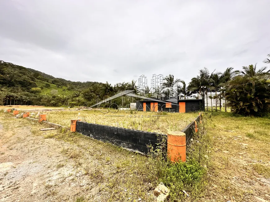 Foto 1 de Galpão/Depósito/Armazém com 1 Quarto à venda, 9491m² em Canhanduba, Itajaí