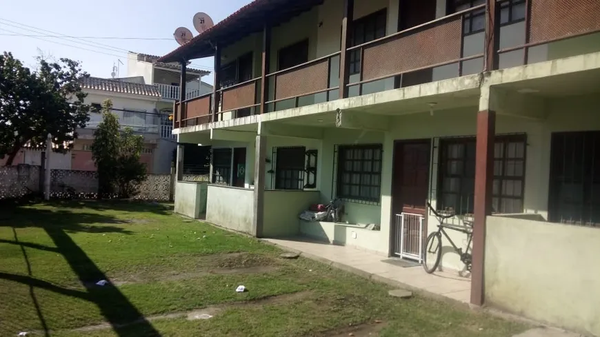 Foto 1 de Casa de Condomínio com 2 Quartos à venda, 53m² em Parque Burle, Cabo Frio
