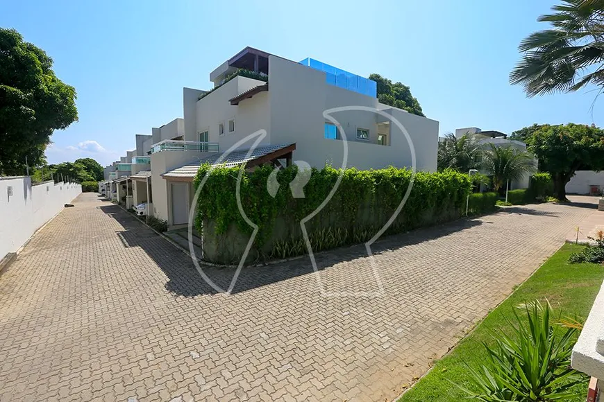 Foto 1 de Casa de Condomínio com 3 Quartos à venda, 330m² em Sabiaguaba, Fortaleza