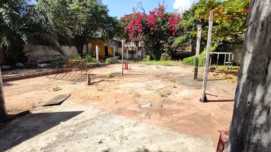 Foto 1 de Lote/Terreno à venda, 775m² em Itapuã, Salvador