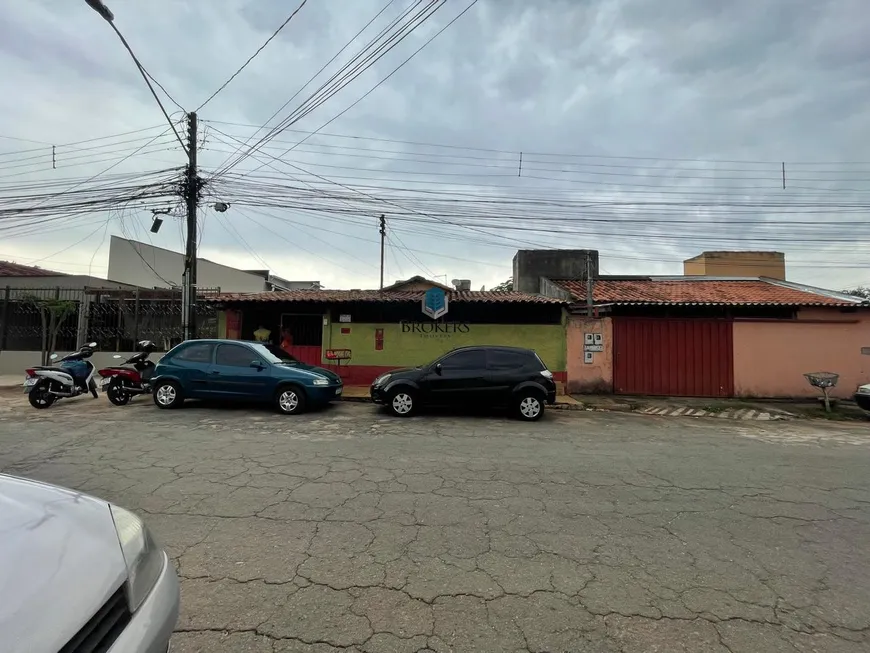 Foto 1 de Casa com 4 Quartos à venda, 165m² em Vila Lucy, Goiânia