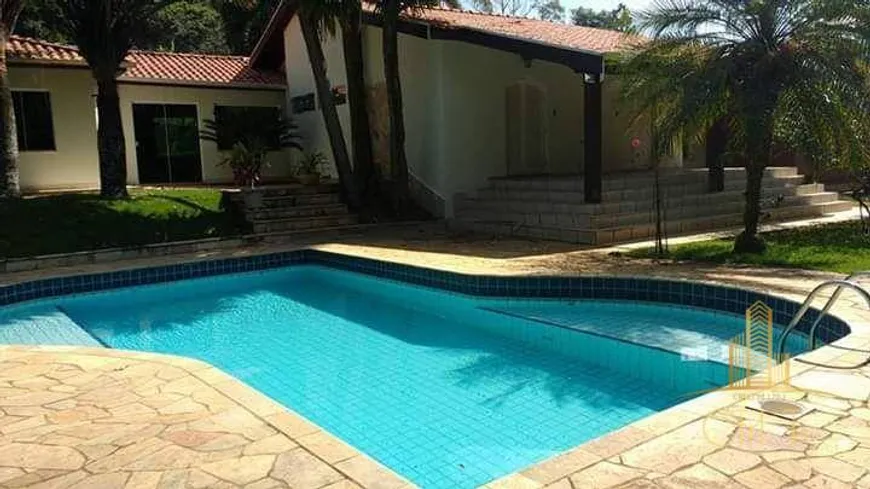 Foto 1 de Casa de Condomínio com 5 Quartos para venda ou aluguel, 350m² em Chácaras Catagua, Taubaté