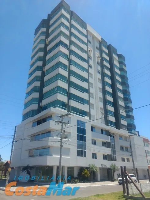 Foto 1 de Apartamento com 3 Quartos à venda, 84m² em Centro, Tramandaí