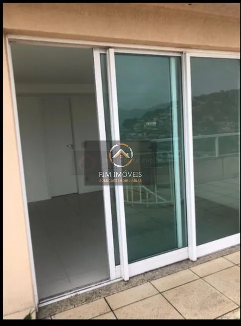 Foto 1 de Apartamento com 3 Quartos à venda, 173m² em Icaraí, Niterói