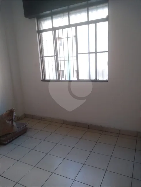 Foto 1 de com 1 Quarto para alugar, 30m² em Santa Cecília, São Paulo